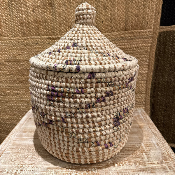 Panier blanc/ coton parme